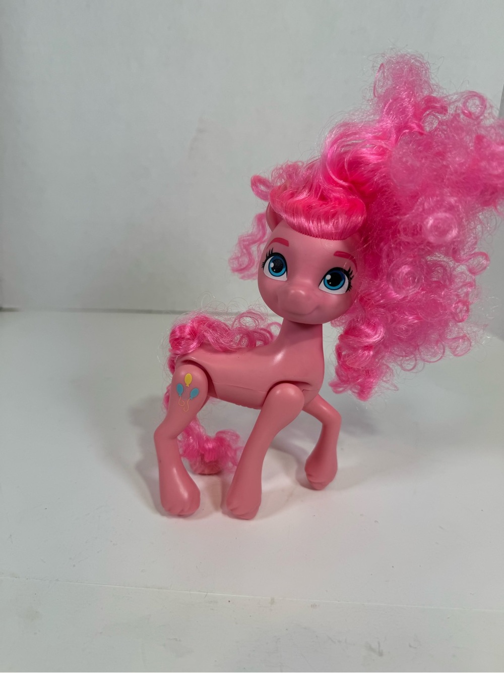 My Little Pony Rainbow Celebration Pinkie Pie G5 Poseable MLP Brushable Figure